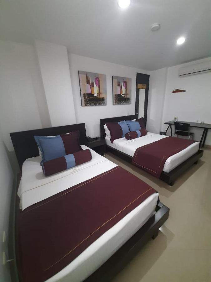 Hotel Medellin Gold Экстерьер фото
