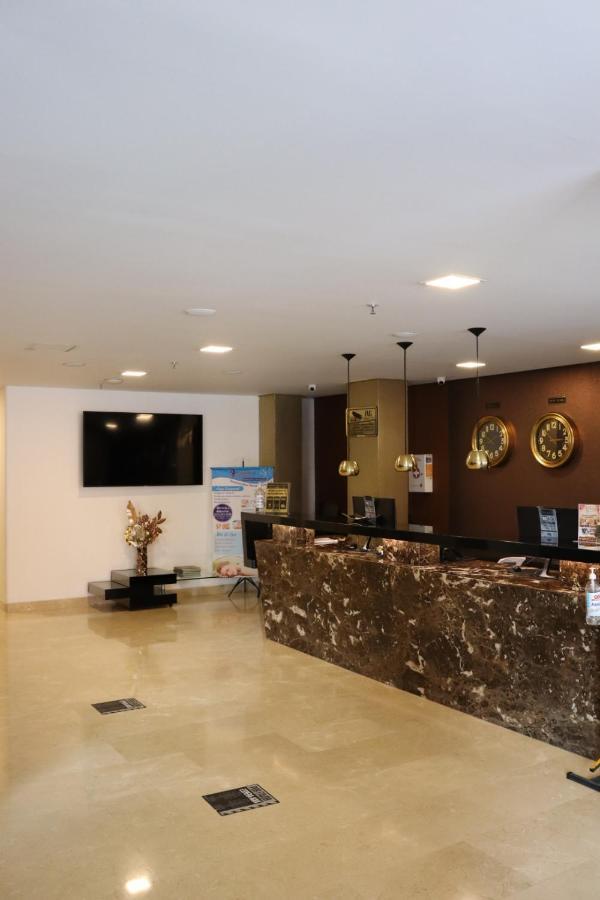 Hotel Medellin Gold Экстерьер фото