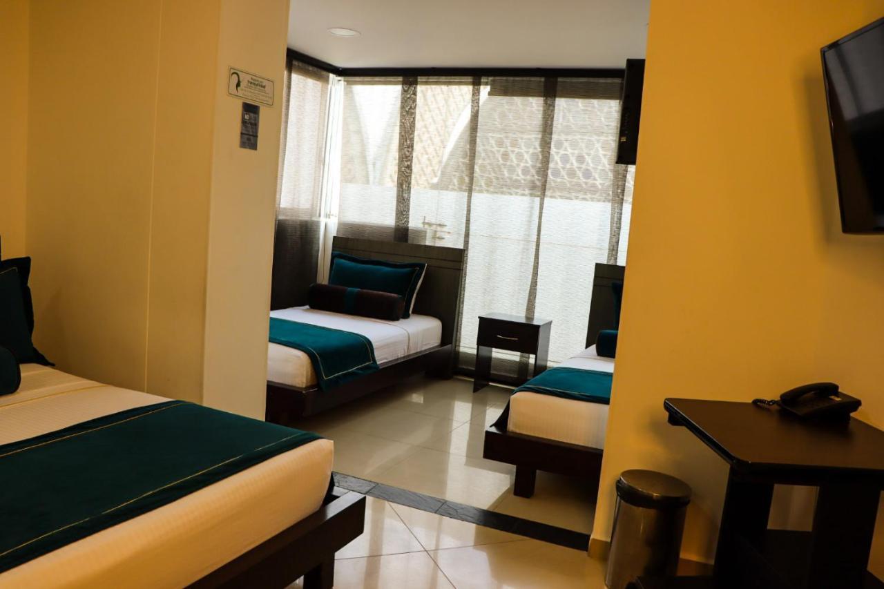 Hotel Medellin Gold Экстерьер фото