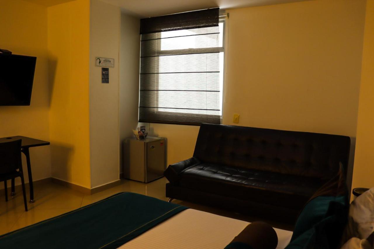 Hotel Medellin Gold Экстерьер фото
